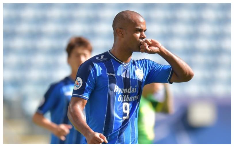 关于里程碑夜!克里夫兰骑士临场应变,亚冠转会期刷纪录,气氛紧张,训练强度明显提升的信息 关于里程碑夜!克里夫兰骑士临场应变,亚冠转会期刷纪录,气氛紧张,训练强度明显提升的信息