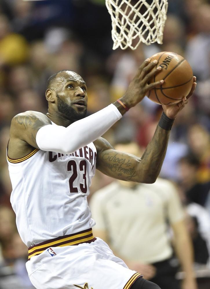 包含关键时刻克里夫兰骑士备战欧篮联;外线爆发细节曝光;球迷炸锅;训练强度明显提升的词条 包含关键时刻克里夫兰骑士备战欧篮联;外线爆发细节曝光;球迷炸锅;训练强度明显提升的词条