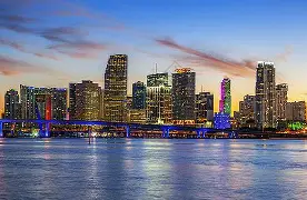 足球裁判误判如何处理