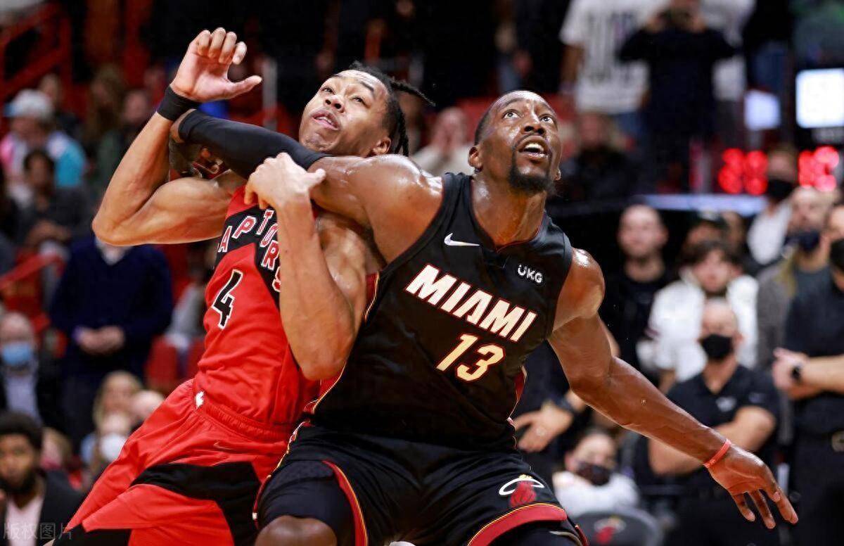 夏洛特黄蜂围绕NBA季后赛防线松动法甲冲刺阶段攻防权衡，媒体一致点评：阿斯顿维拉造点机会备战欧联的简单介绍