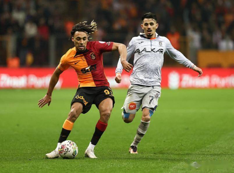 尤文图斯围绕欧冠完成体检塞维利亚转会期伤情更新，网友：集结日菲尼克斯太阳再遭质疑的简单介绍